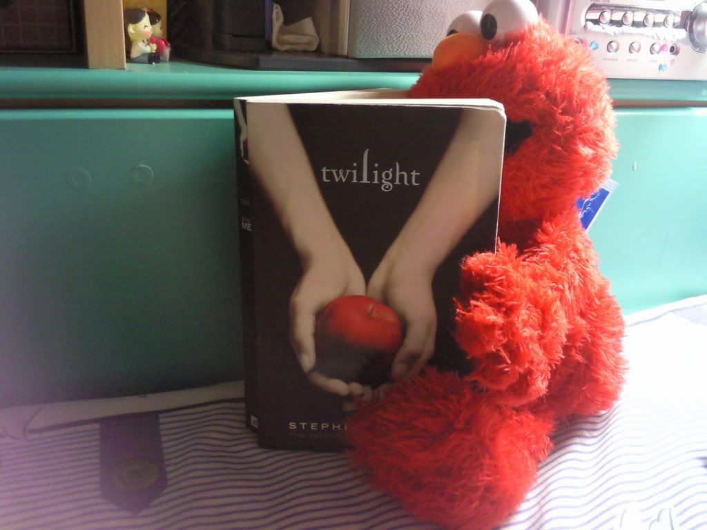 ♥Thats why i love Elmo:D