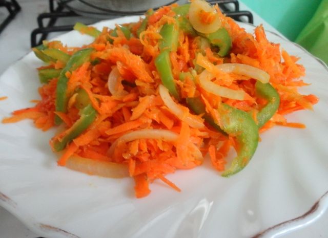Carrot and Green Bell Pepper Saute