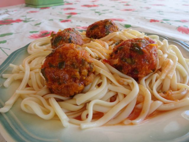 Spaghetti and Veg Balls in Tomato Sauce