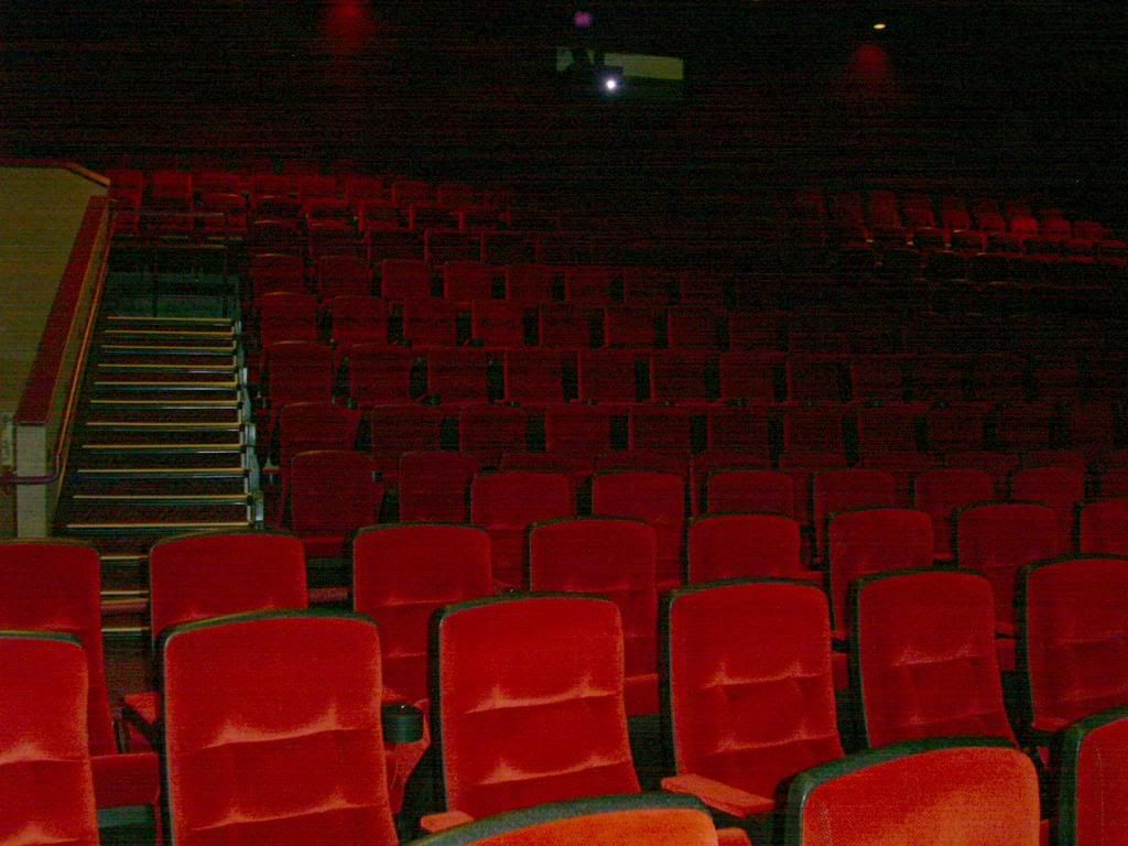 cinema14-2.jpg