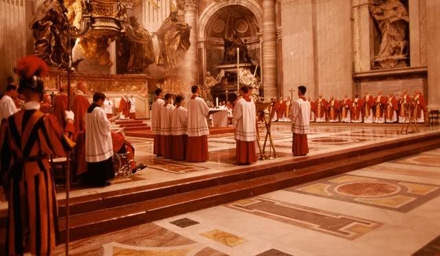 SundayMassatSt.PetersBasilica.jpg picture by kjk76_93