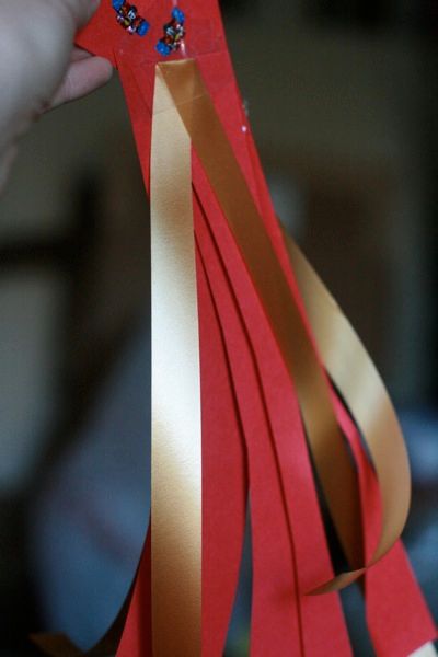 7 parrot's tail with ribbons and paper — pirate parrot craft