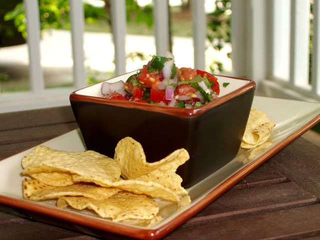 pico de gallo salsa and tortilla chips