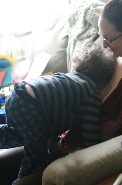 toddler breastfeeding acrobatics