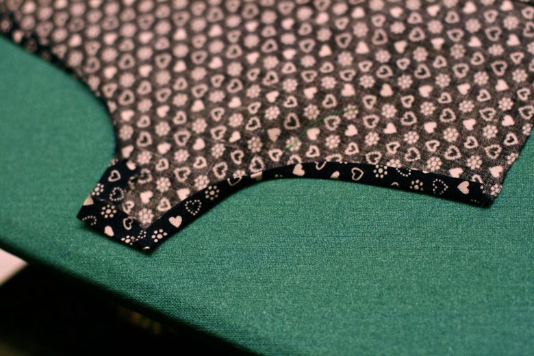 Photo Credit: Hobo Mama fold seams in on dress — doll clothes craft tutorial