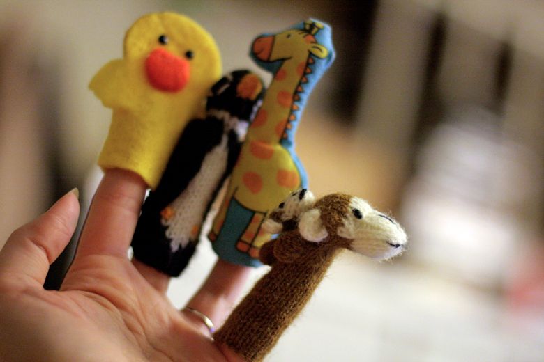 Hobo Mama = 37 fun things to take along when traveling with kids