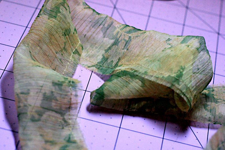 fabric bead necklace stitching