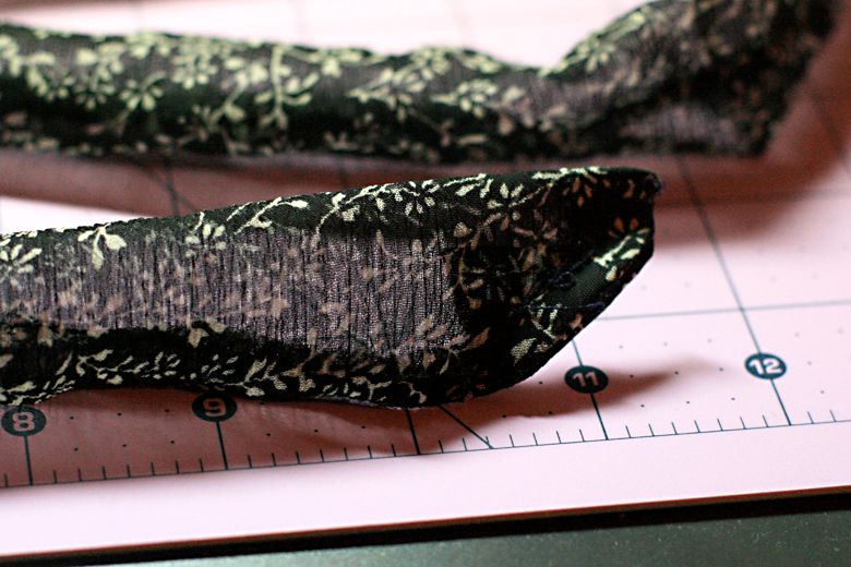 fabric bead necklace tube end