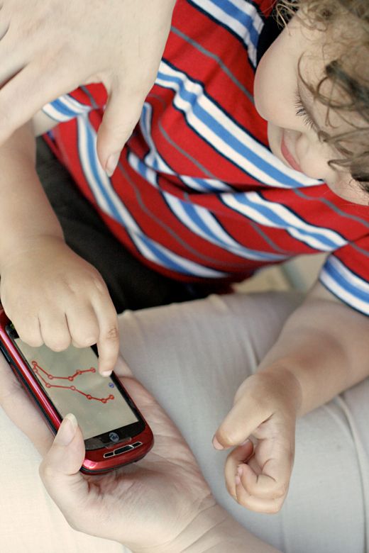 Hobo Mama = 37 fun things to take along when traveling with kids