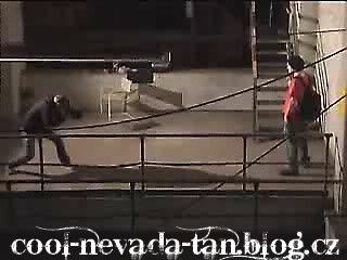 1F1SCfZmC5c00187813-32-32.jpg picture by MartiKaulitz2