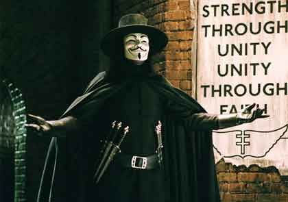 hugo-weaving-V-for-Vendetta.jpg