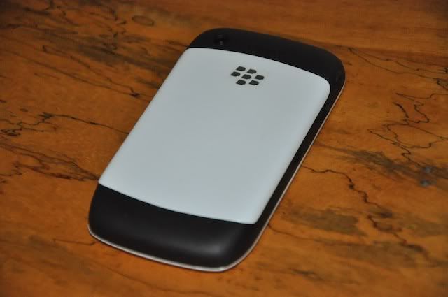 blackberry curve 8520 white and black. lackberry curve 8520 black