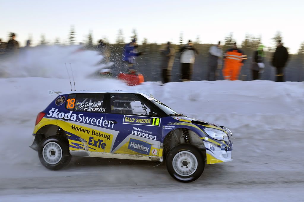 http://i233.photobucket.com/albums/ee193/kadett_8v/Swedish%20Rally%202011/Sandell1redcopy.jpg