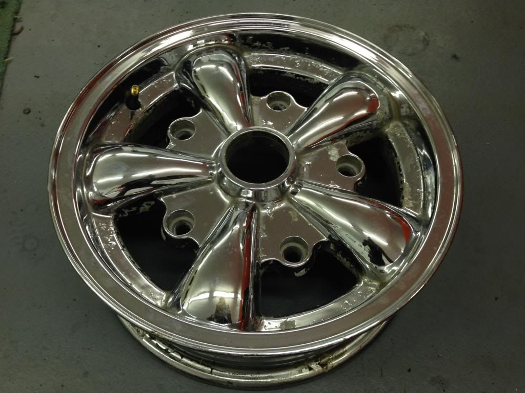 vw_camper_empi_wheels_for_sale1_zpsf5f52bea.jpg