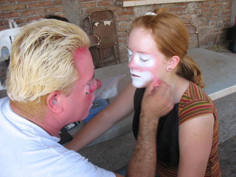 Sarah gets a lesson in make-up application!