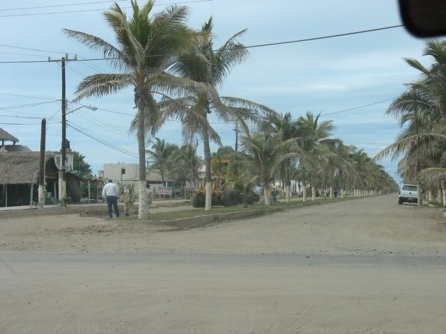 Entrance to Las Glorias -- January 2008