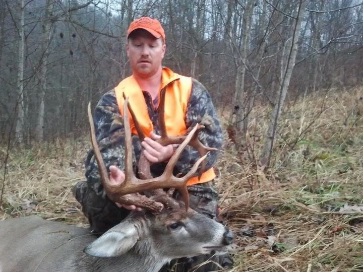 NICE Lawrence Co. Buck Kentucky Hunting