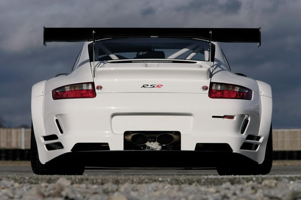 911_gt3_rsr_4.jpg