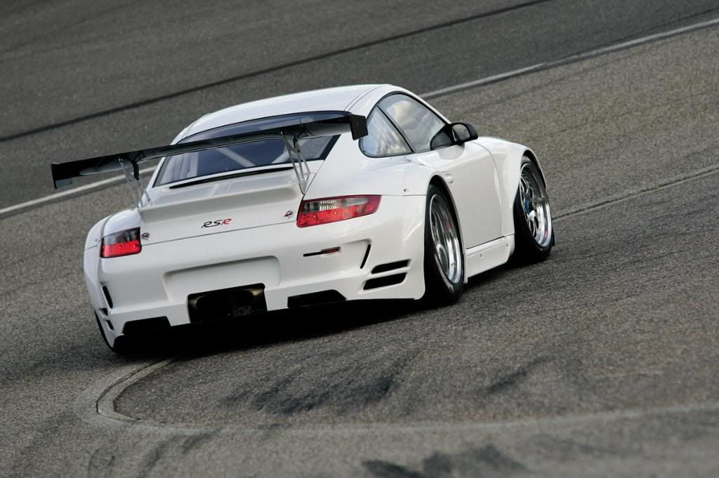 911_gt3_rsr_8.jpg