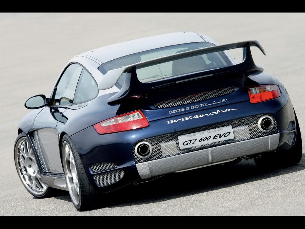 gemballa-avalanche-gt2-600-evo-04.jpg
