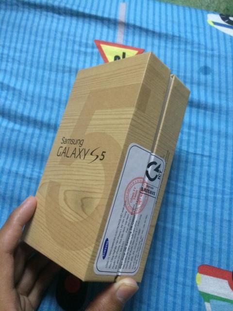 GALAXY S5 G900H chính hãng còn mới 100% vì không xài. - 2