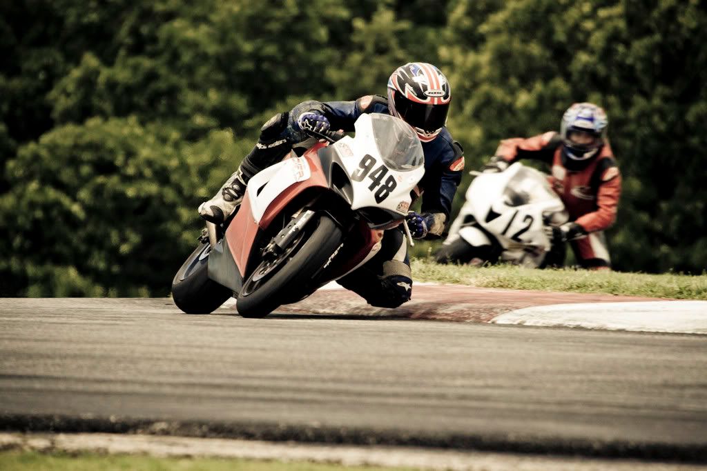 IMAGE: http://i233.photobucket.com/albums/ee38/eahime/raceheavyedit1.jpg