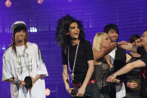 http://i233.photobucket.com/albums/ee161/MartiKaulitz2/Tokio%20Hotel2/foto137.jpg