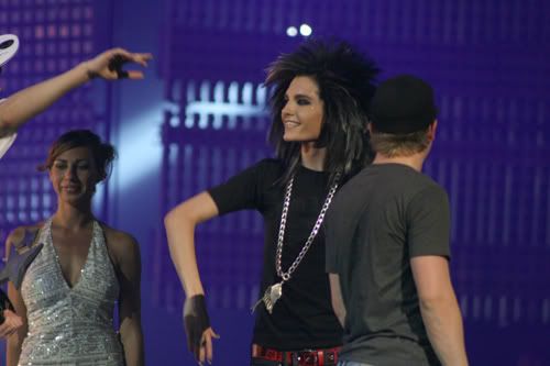 http://i233.photobucket.com/albums/ee161/MartiKaulitz2/Tokio%20Hotel2/foto143.jpg