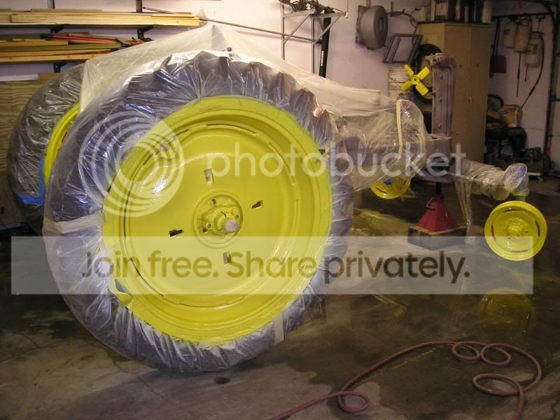 P1010086CBsBPaintWheels.jpg
