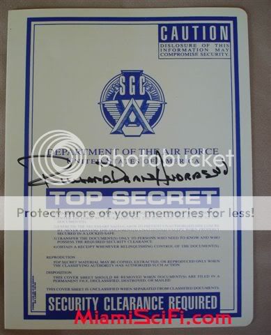 Stargate SG 1 SGC Stargate Command Folder Richard Dean Anderson