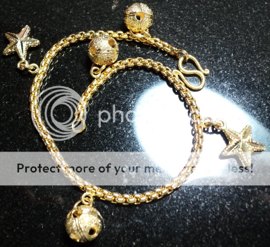 STAR FISH CHARMS REAL 24K GOLD PLATED BRACELET  6 1/2  